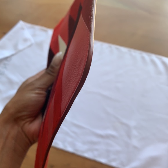 Givenchy clutch - Picture 10 of 11